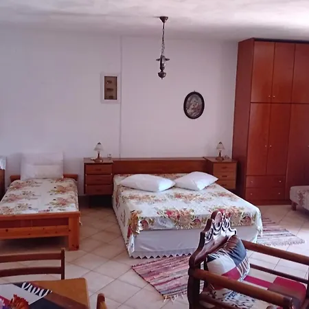 Apartment On The Sea