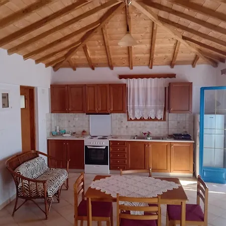 Apartment On The Sea *